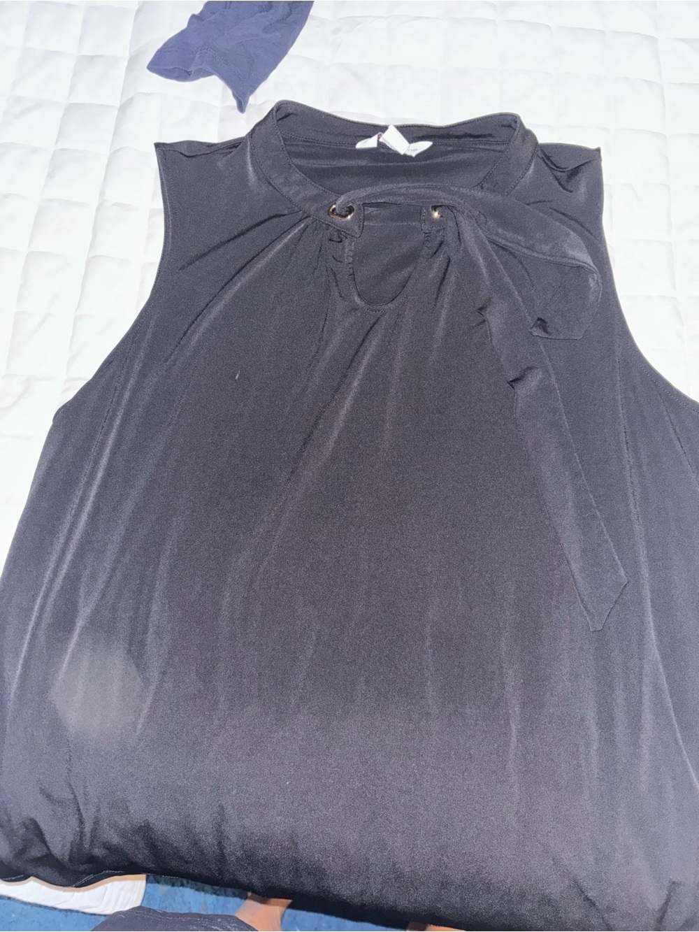 Liz Claiborne Black Sleeveless Tie-Neck Camisole